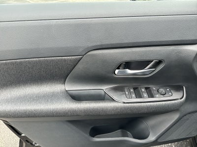 2026 Nissan Kicks SV AWD Premium Package