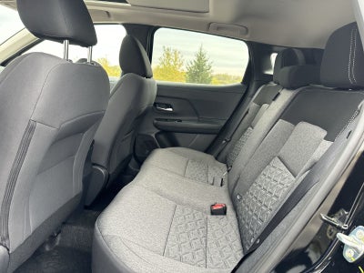 2026 Nissan Kicks SV AWD Premium Package