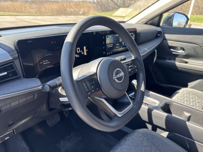 2026 Nissan Kicks SV AWD Premium Package