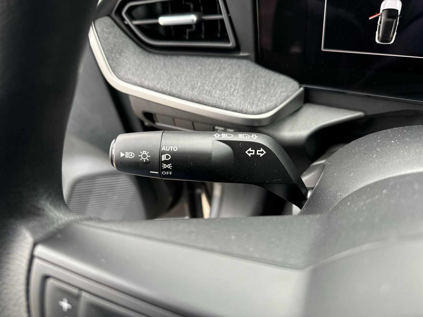 2026 Nissan Kicks SV AWD Premium Package