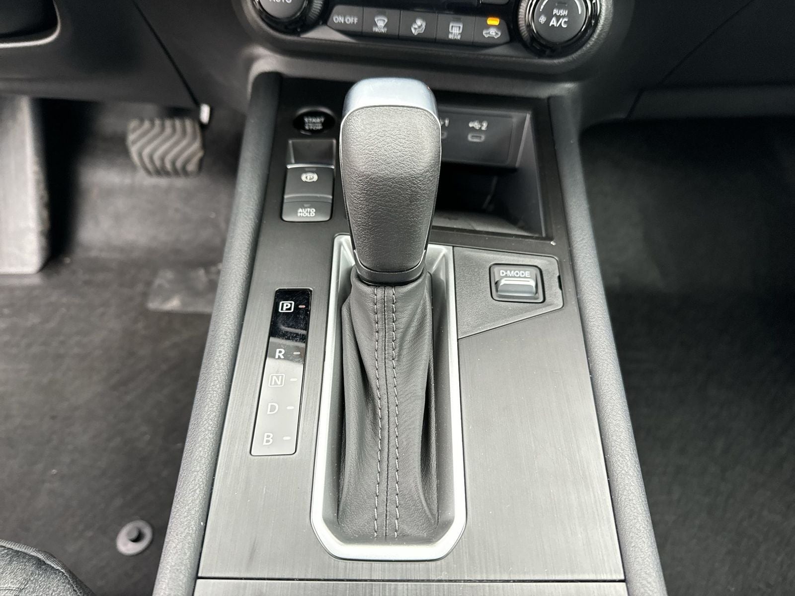 2026 Nissan Kicks SV AWD Premium Package