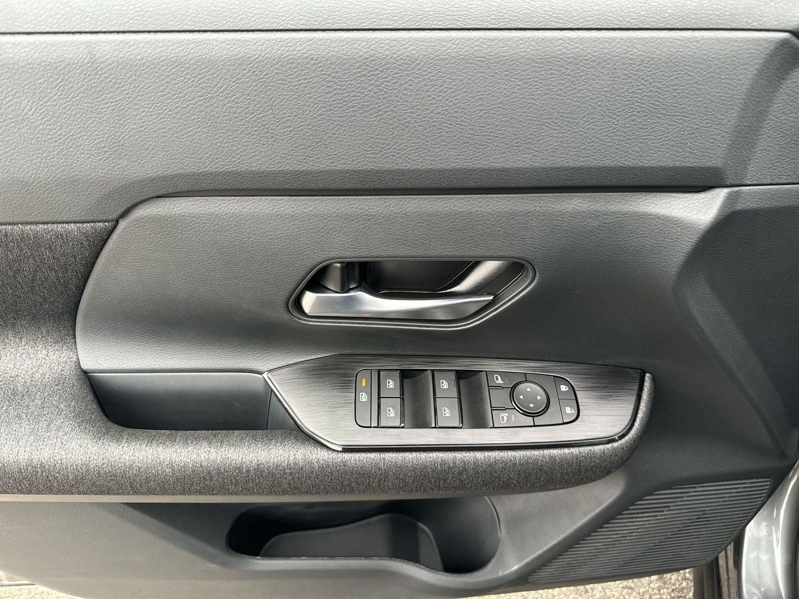 2026 Nissan Kicks SV AWD Premium Package