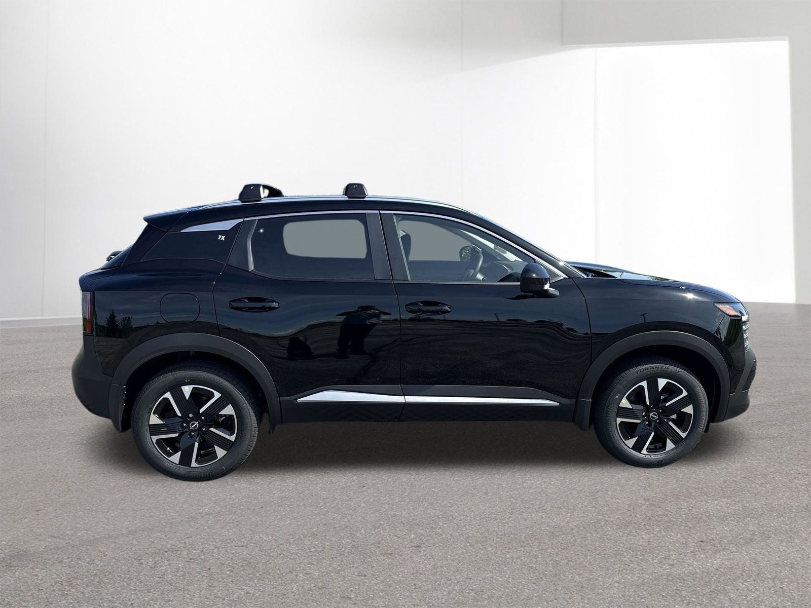 2026 Nissan Kicks SV AWD Cold Weather Package