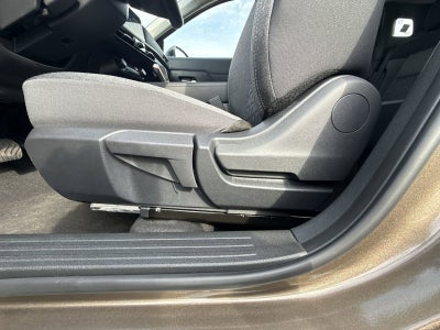 2027 Nissan Kicks SV AWD