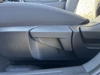 2026 Nissan Kicks SV AWD Premium Package