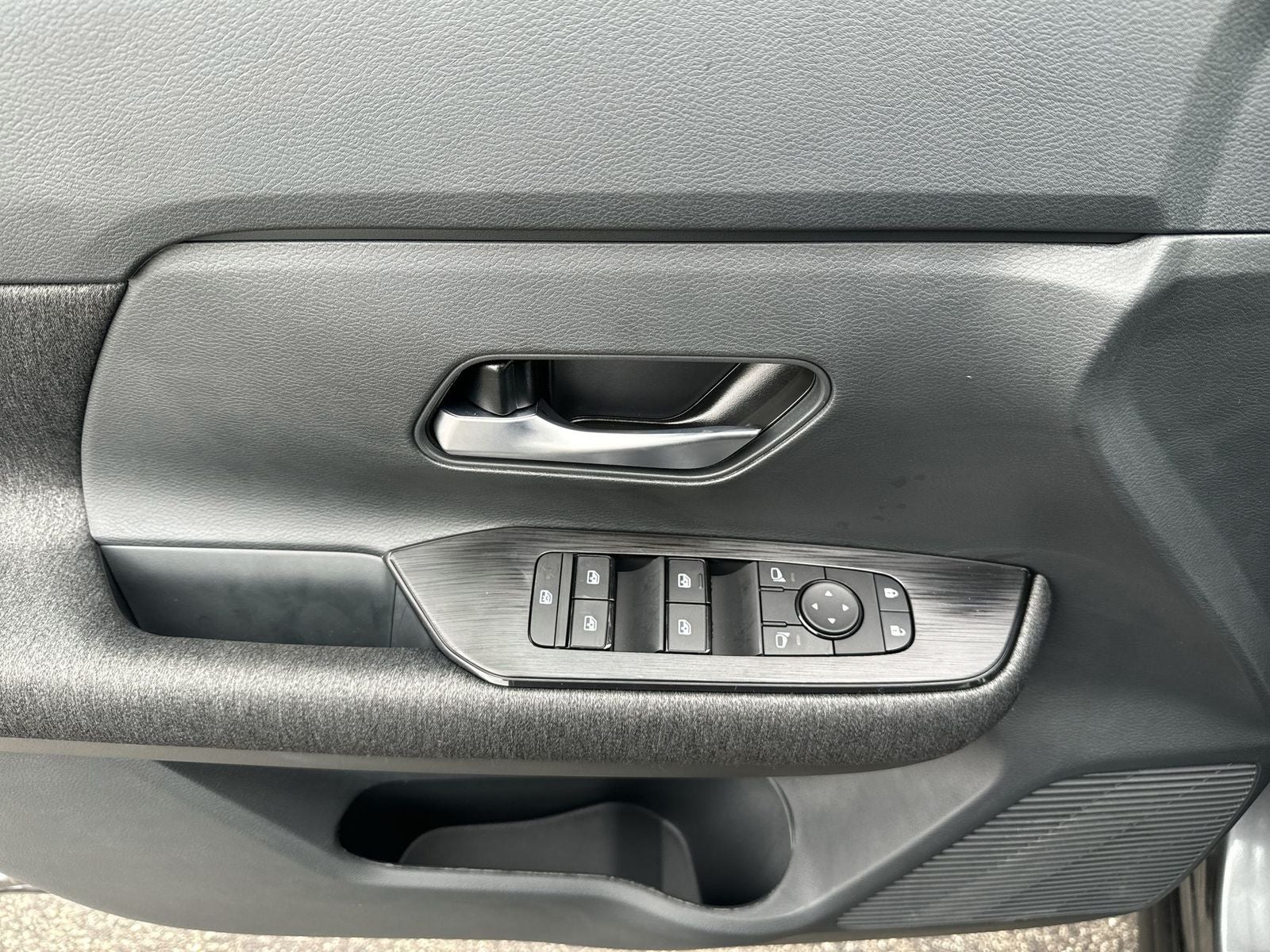 2026 Nissan Kicks SV AWD Premium Package