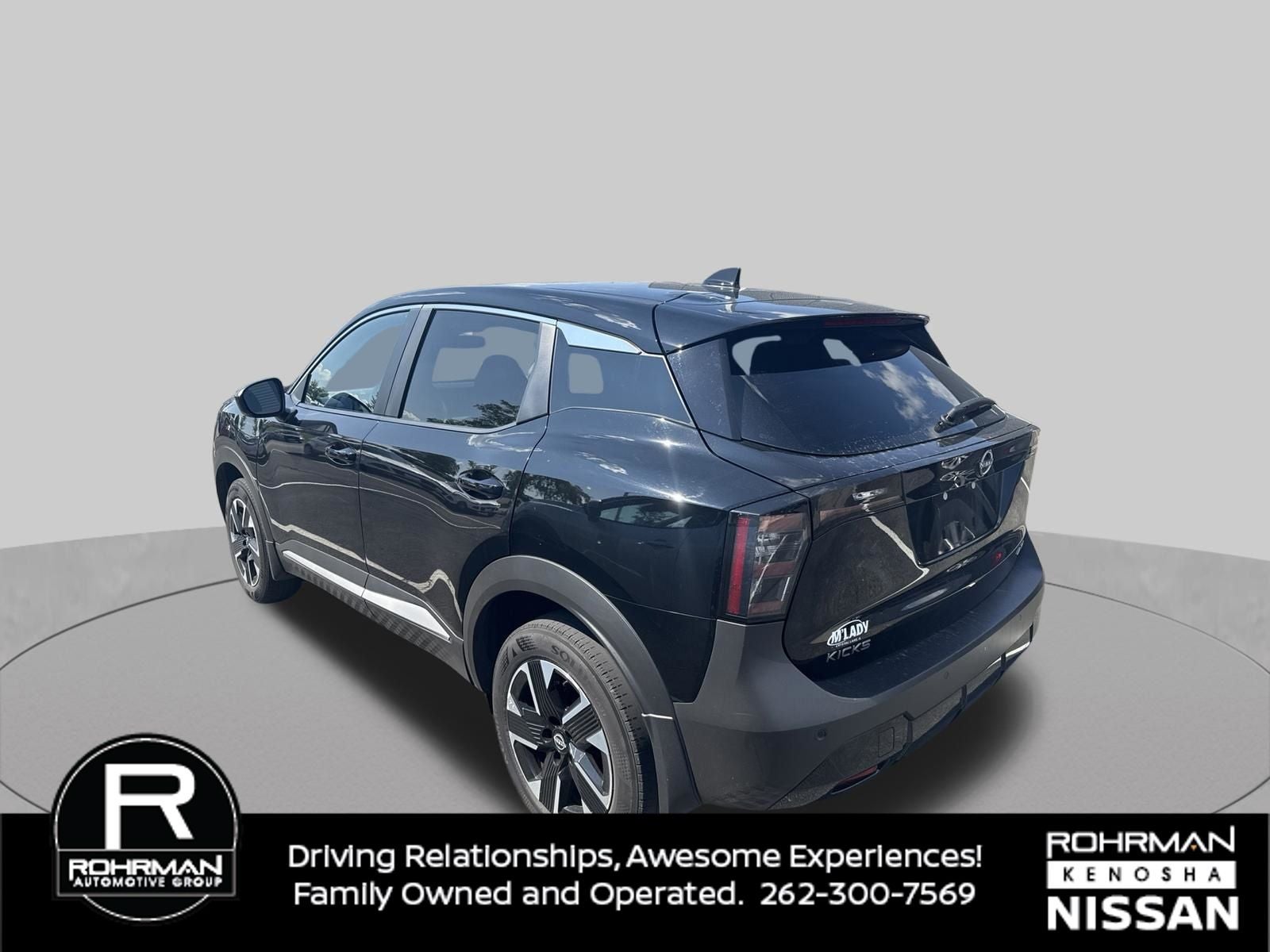 2025 Nissan Kicks SV