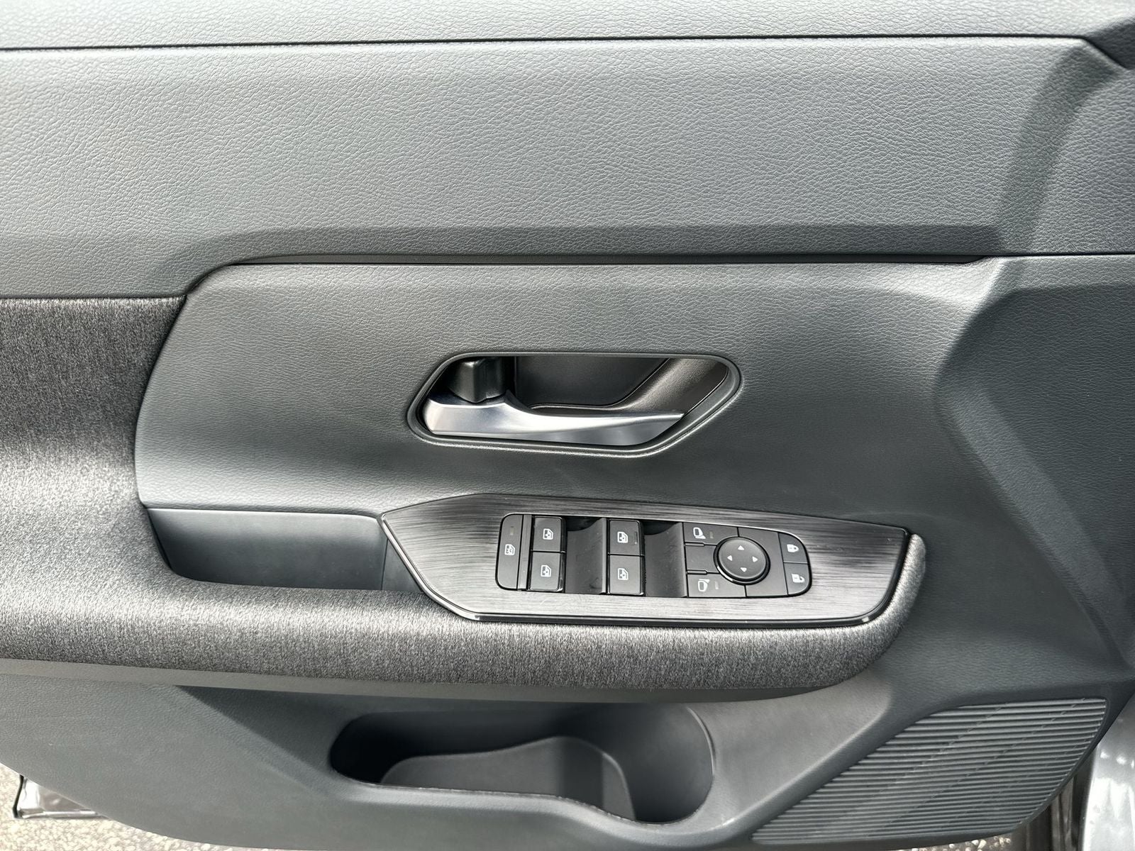 2026 Nissan Kicks SV AWD Premium Package