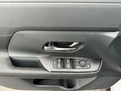 2026 Nissan Kicks SV AWD Premium Package