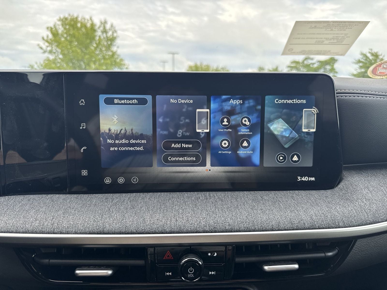2026 Nissan Kicks SV AWD