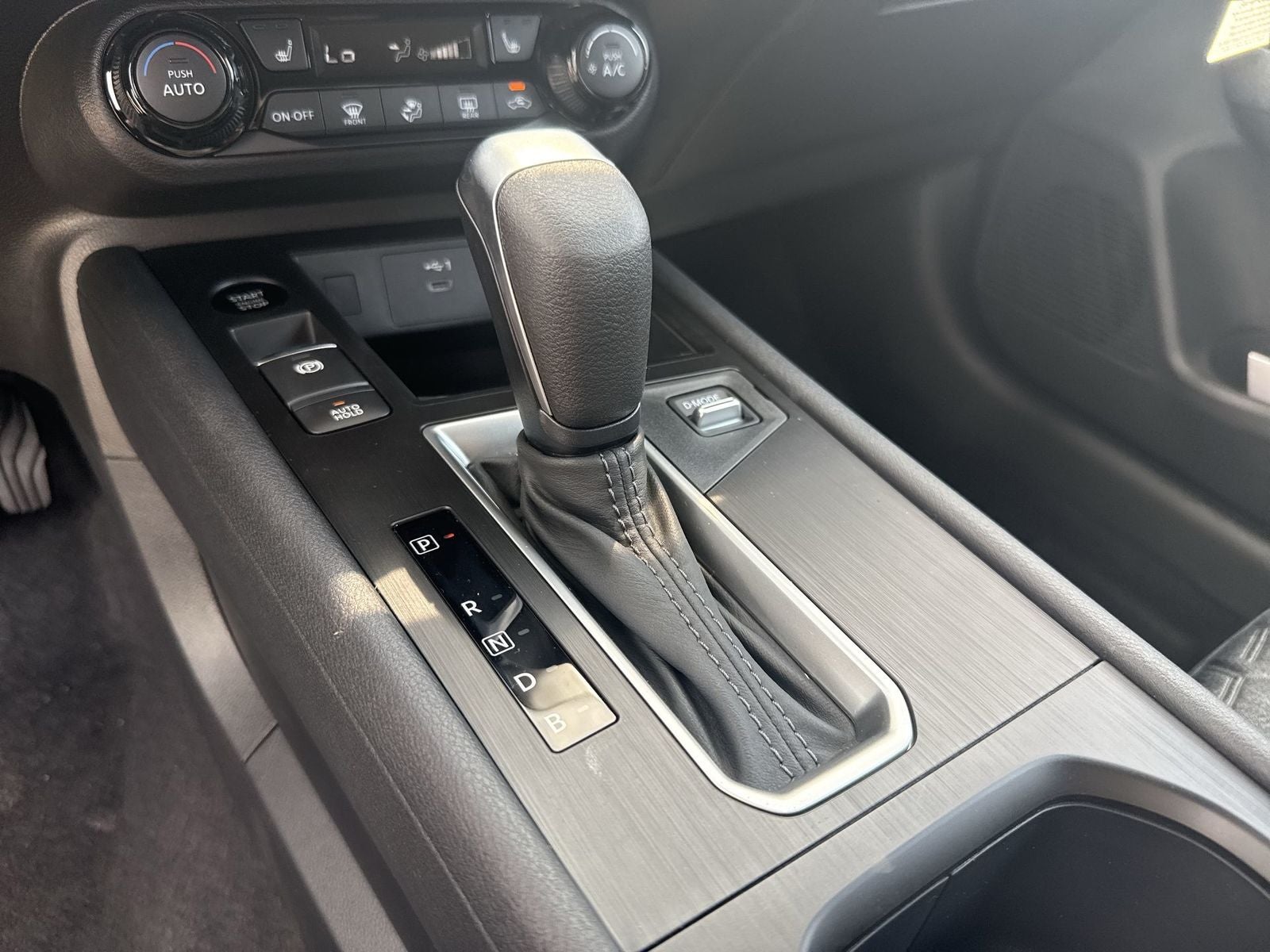 2026 Nissan Kicks SV AWD Cold Weather Package