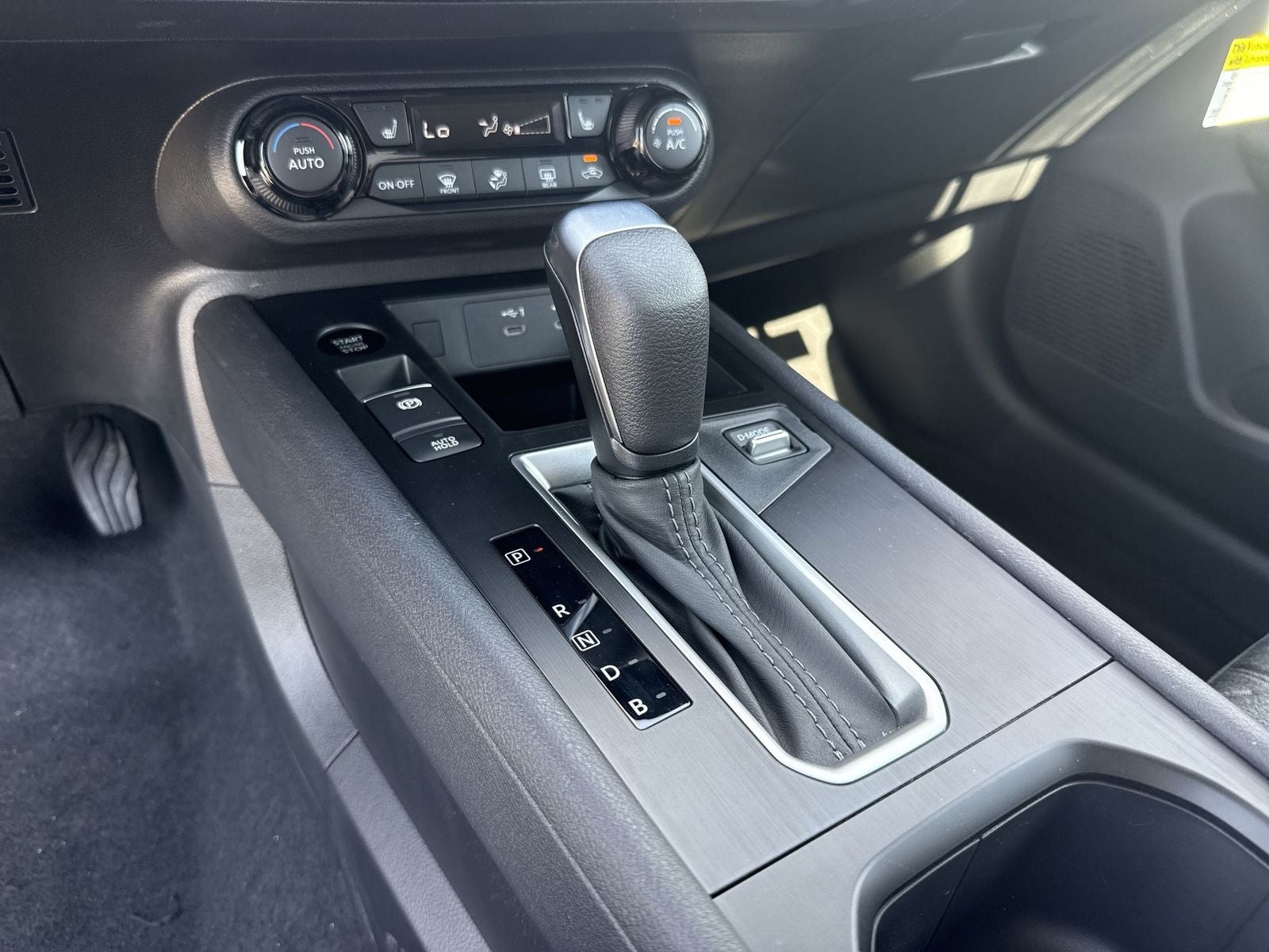 2026 Nissan Kicks SV AWD Cold Weather Package