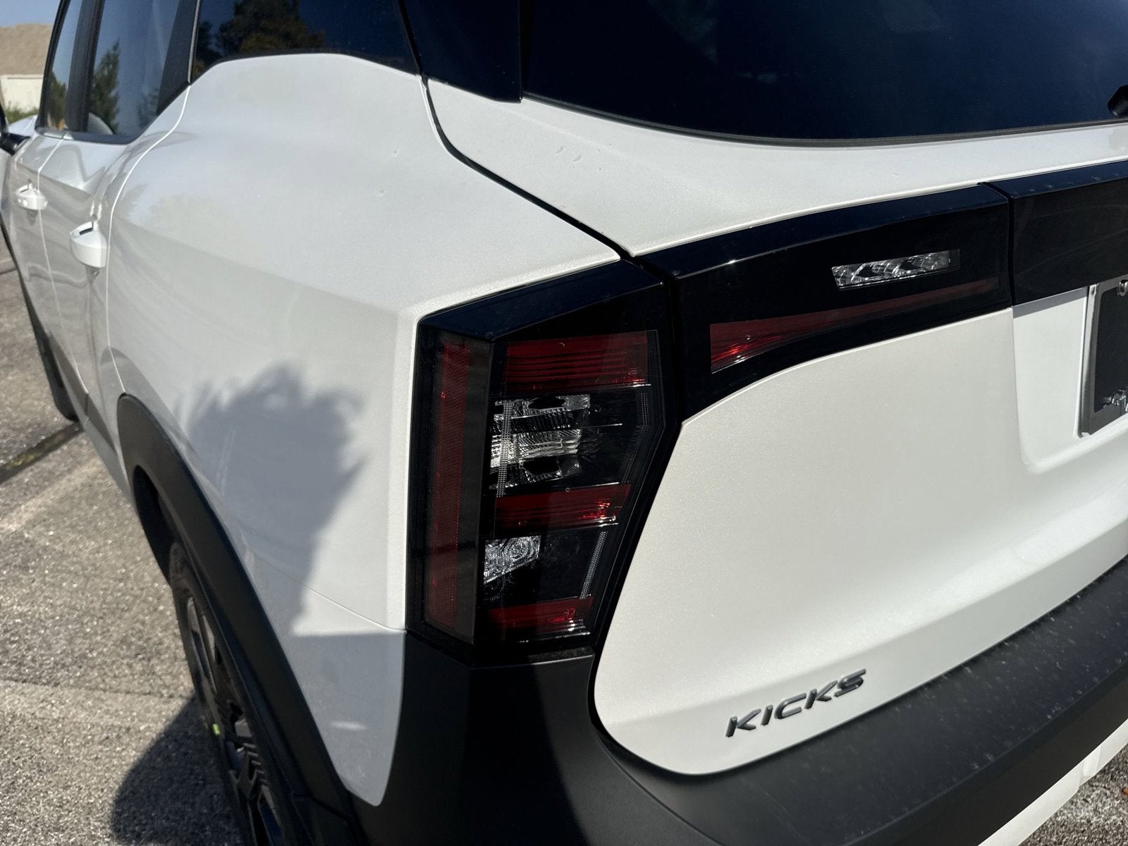 2027 Nissan Kicks SV AWD