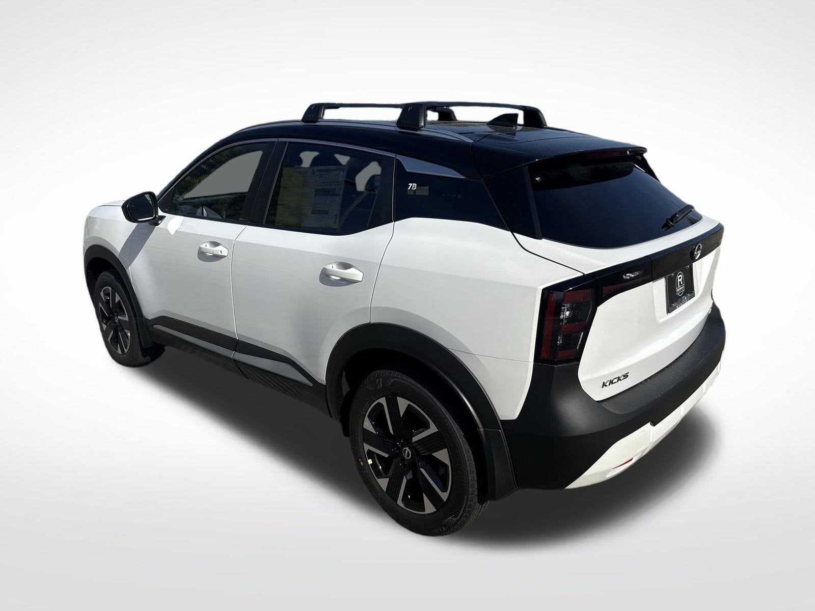 2027 Nissan Kicks SV AWD