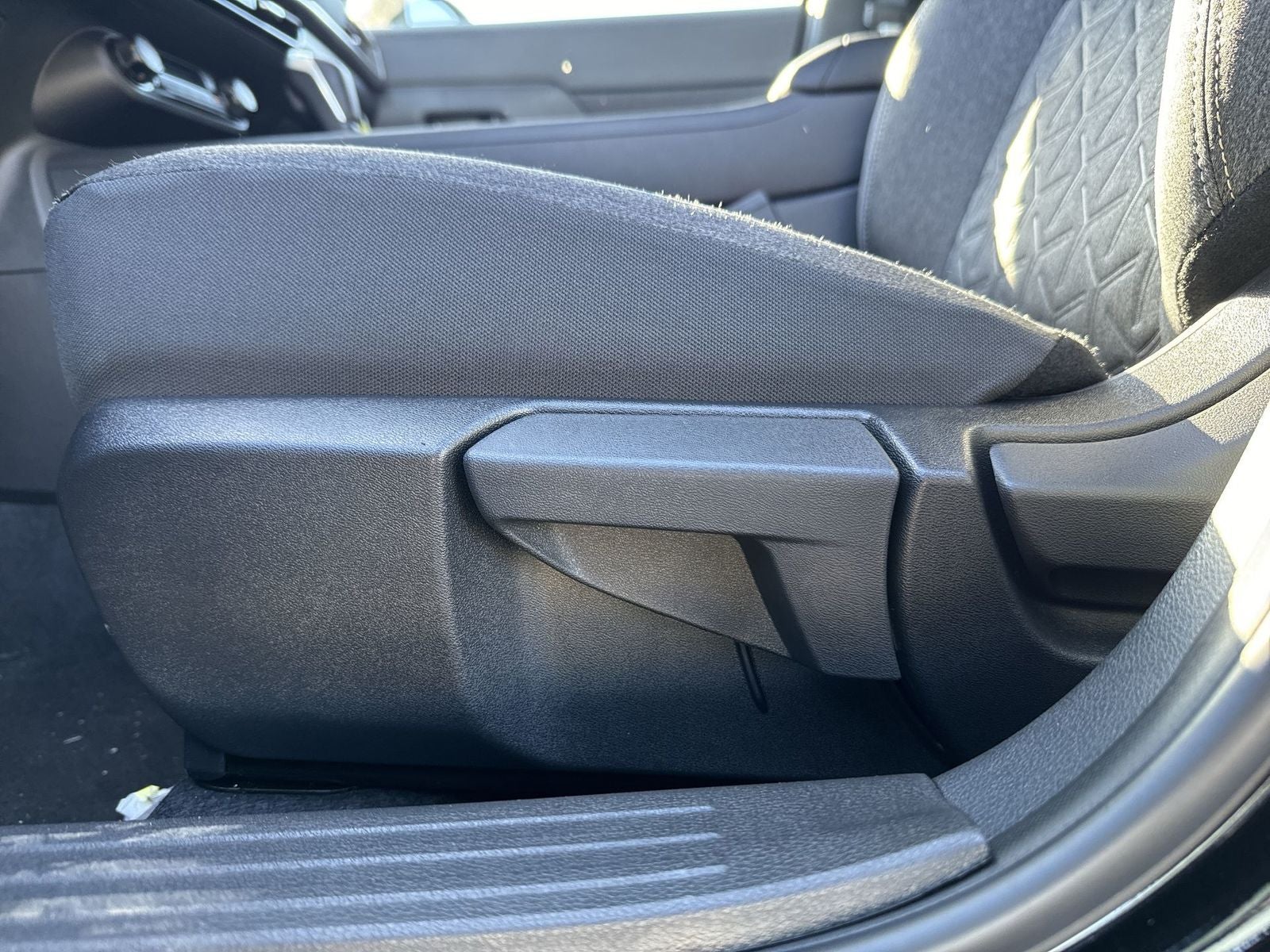 2026 Nissan Kicks SV AWD Premium Package