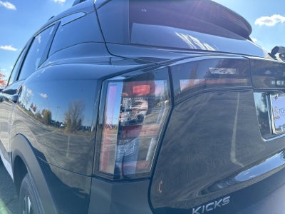 2026 Nissan Kicks SV AWD Premium Package