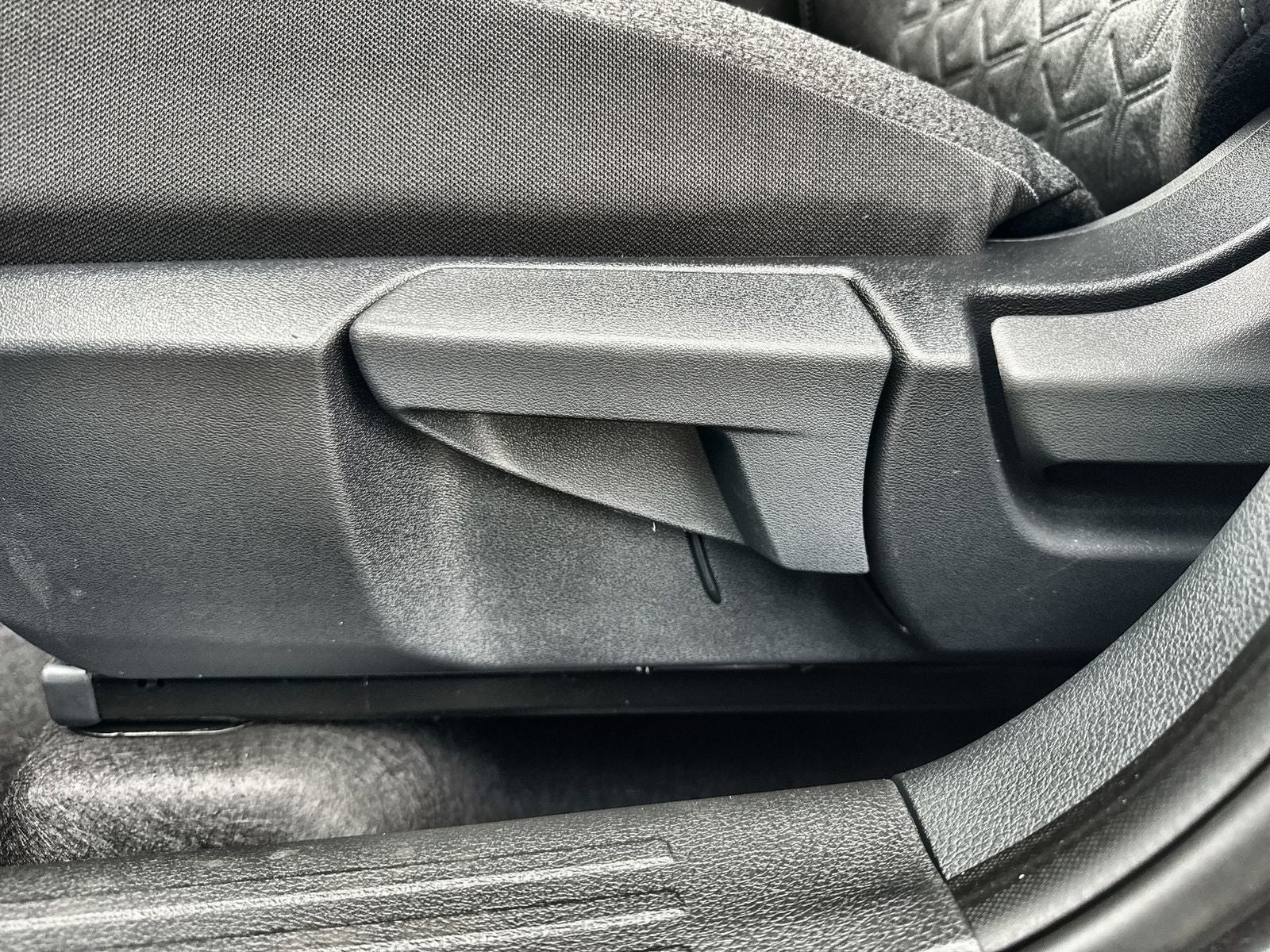 2026 Nissan Kicks SV AWD Premium Package