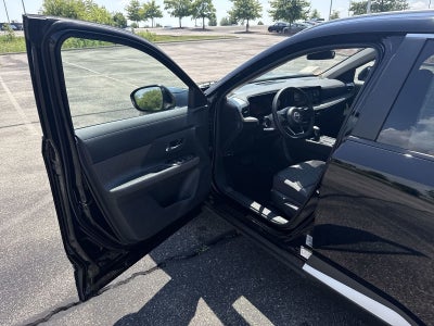 2026 Nissan Kicks SV AWD
