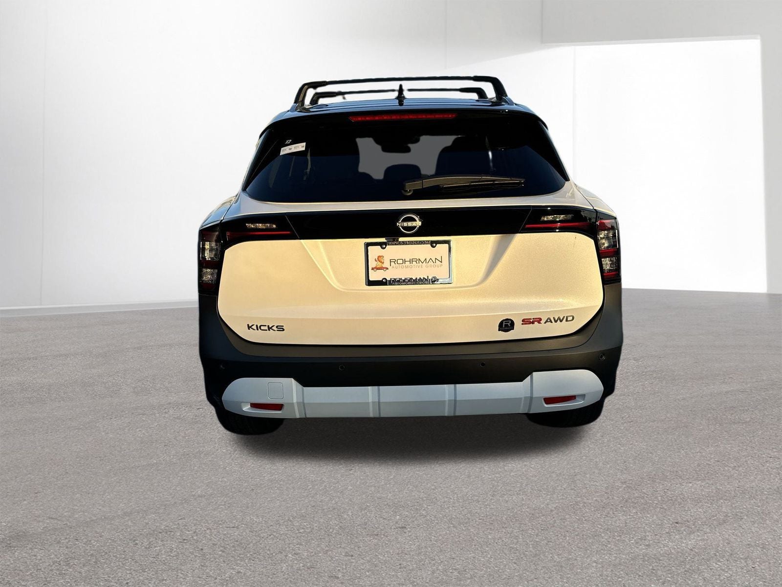 2026 Nissan Kicks SR AWD Cold Weather Package