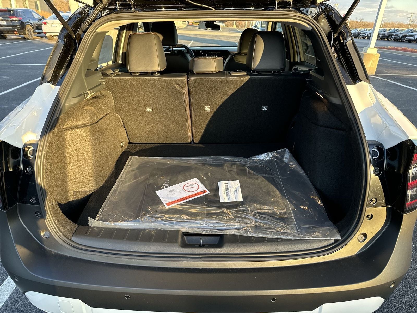 2026 Nissan Kicks SR AWD Cold Weather Package