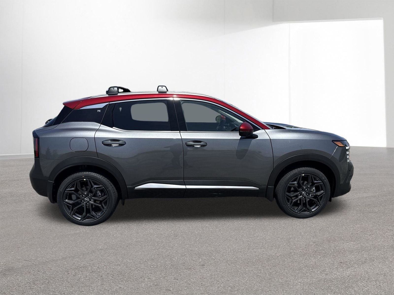 2026 Nissan Kicks SR AWD Cold Weather Package