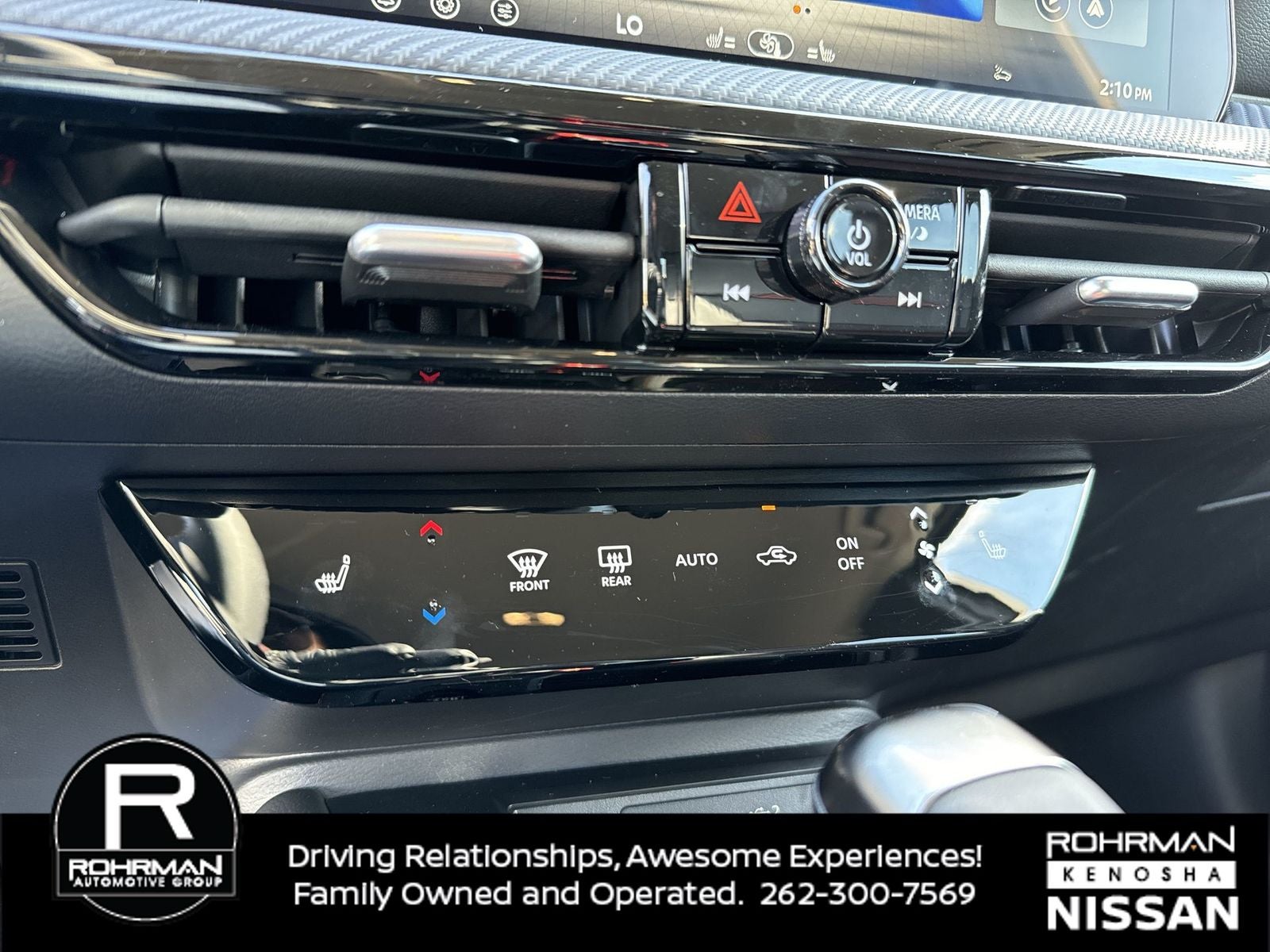 2026 Nissan Kicks SR AWD Cold Weather Package