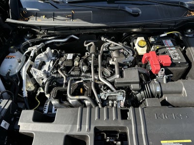 2026 Nissan Kicks SR AWD Cold Weather Package