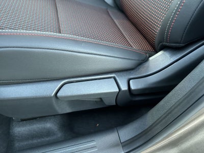 2026 Nissan Kicks SR AWD Cold Weather Package