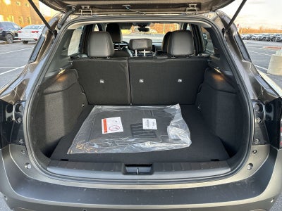 2026 Nissan Kicks SR AWD Cold Weather Package