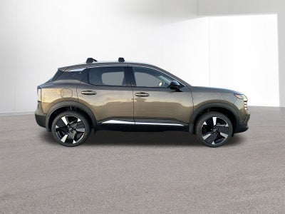 2026 Nissan Kicks SR AWD Cold Weather Package