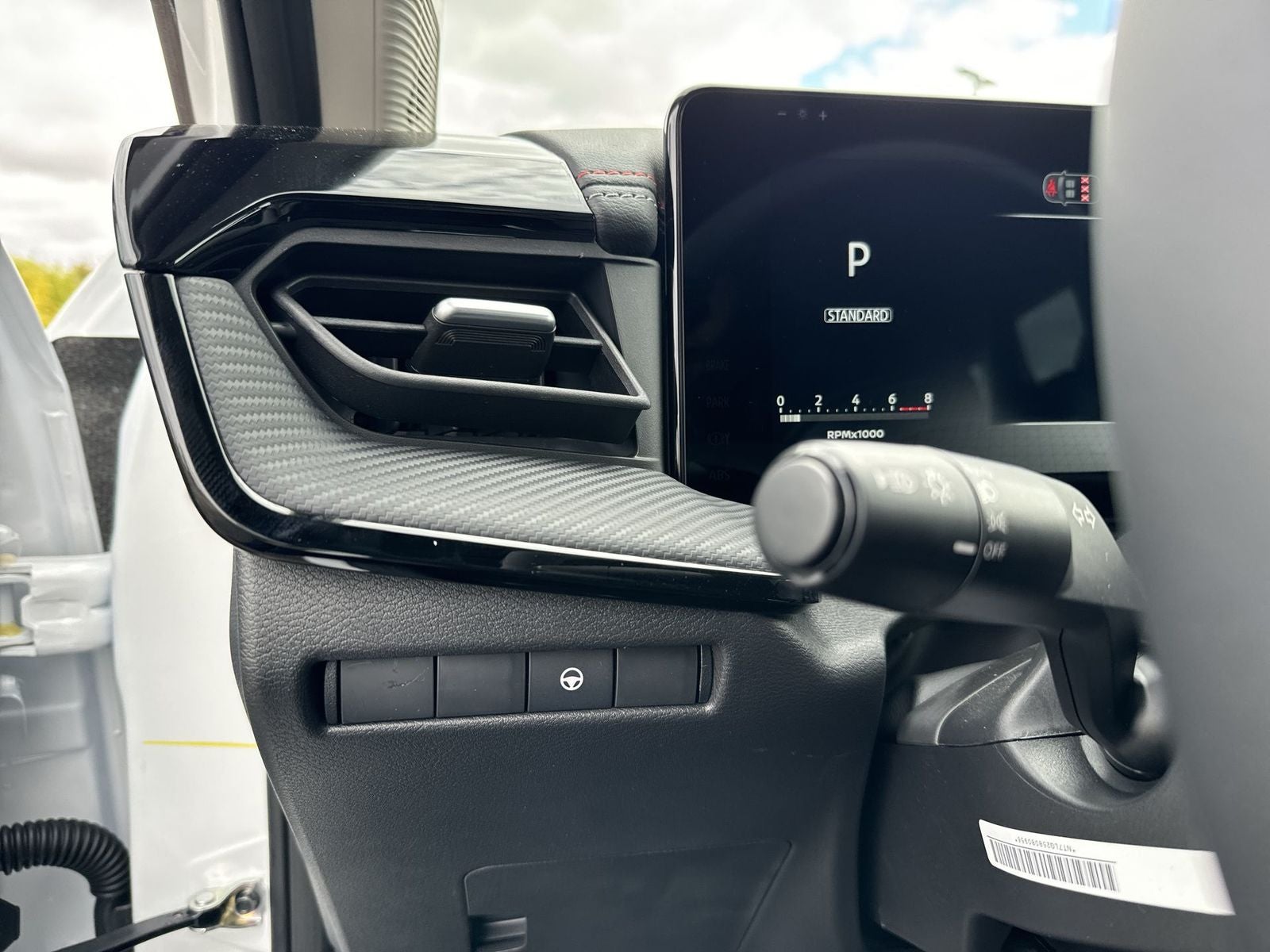 2026 Nissan Kicks SR AWD Cold Weather Package