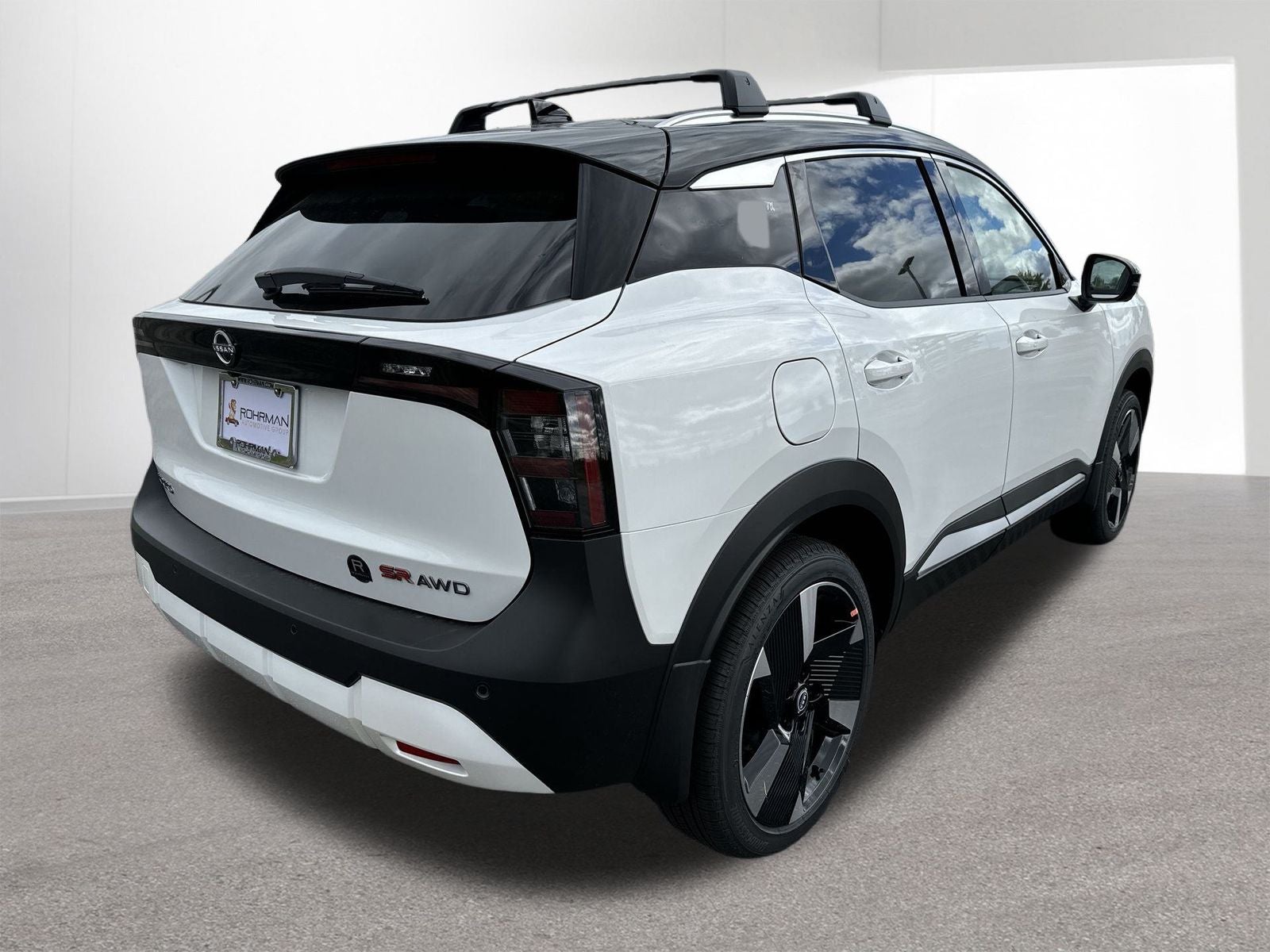 2026 Nissan Kicks SR AWD Cold Weather Package