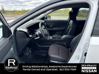 2026 Nissan Kicks SR AWD Cold Weather Package