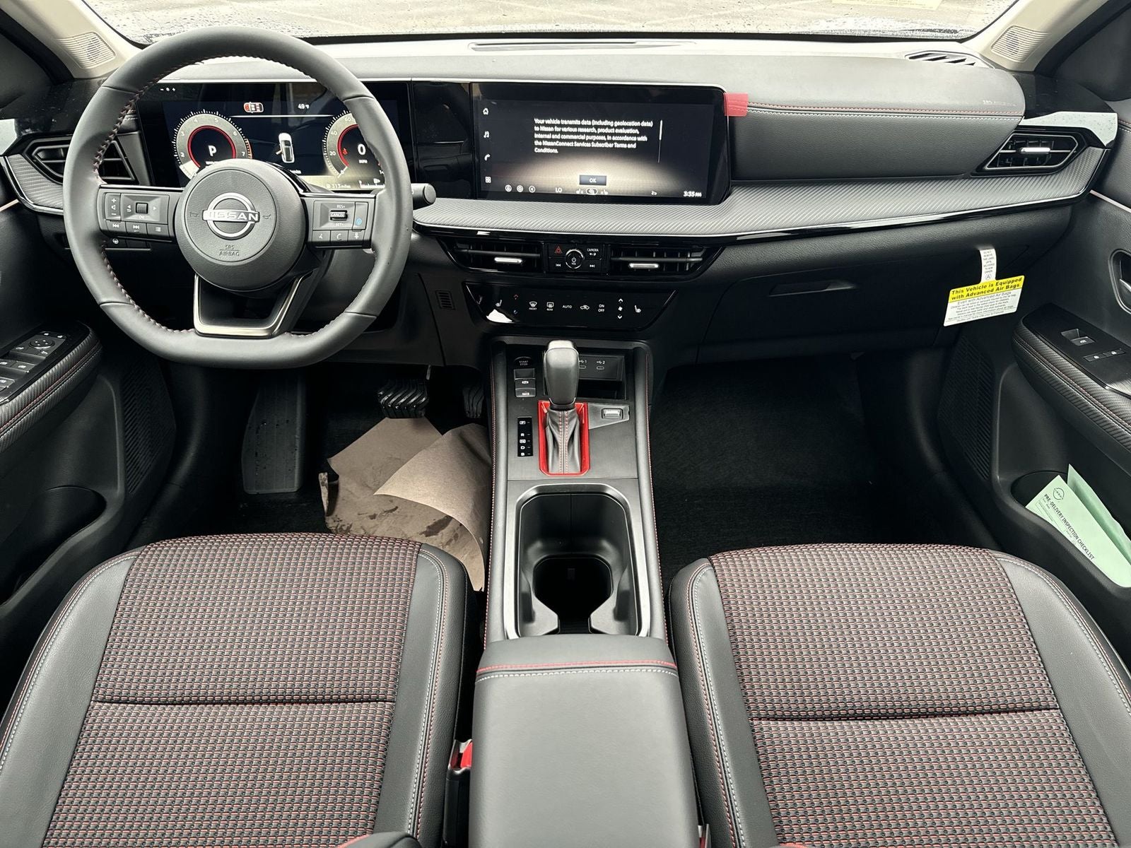 2026 Nissan Kicks SR AWD Cold Weather Package