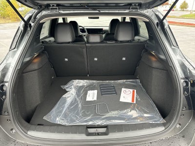 2026 Nissan Kicks SR AWD Cold Weather Package