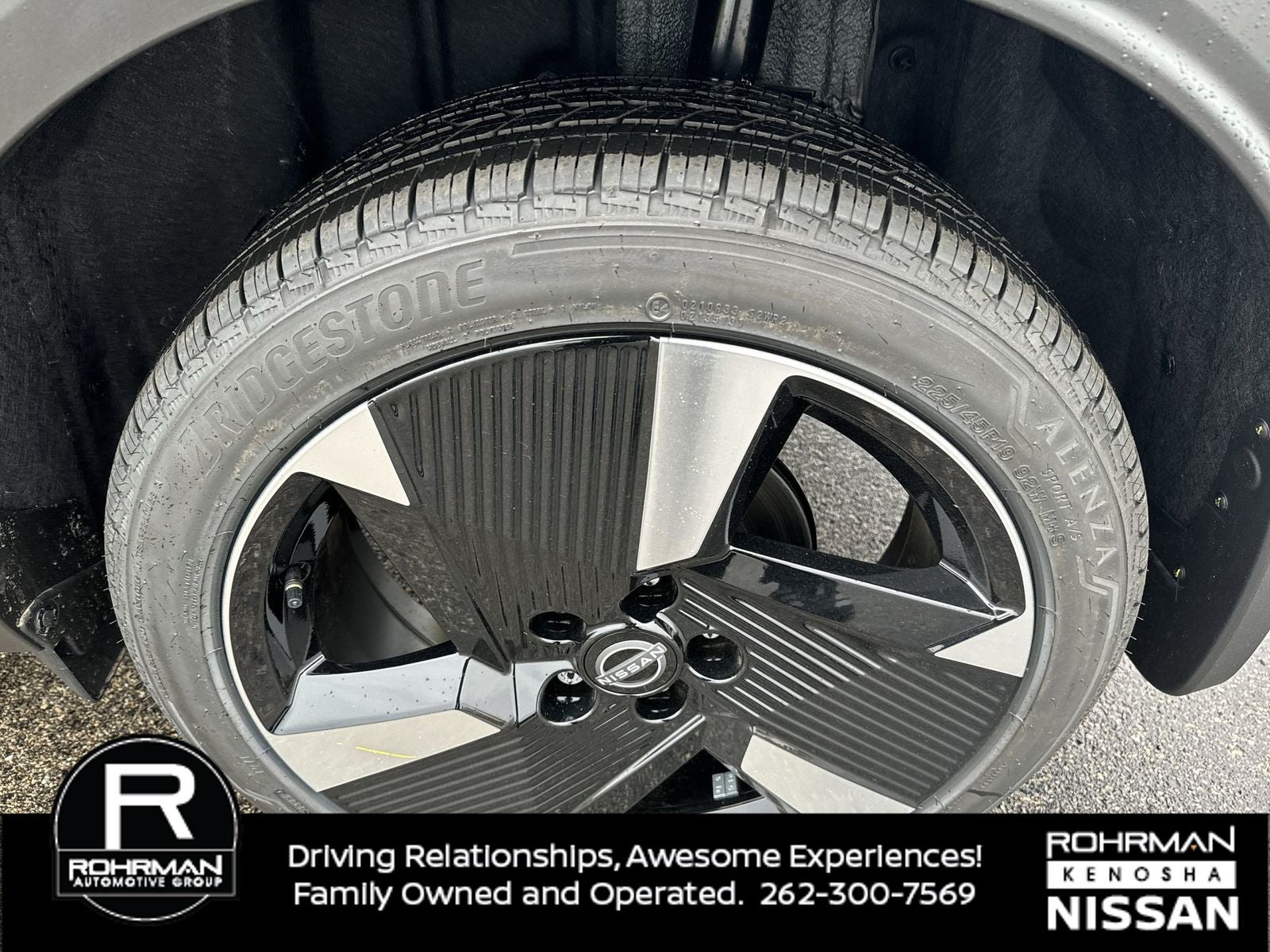 2026 Nissan Kicks SR AWD Cold Weather Package