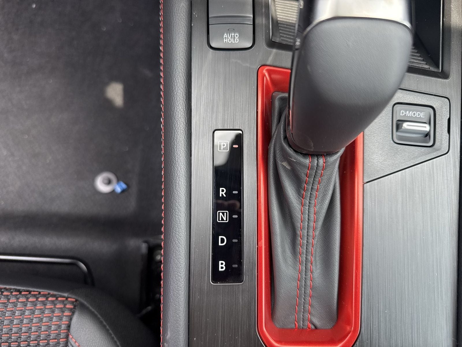 2026 Nissan Kicks SR AWD Cold Weather Package
