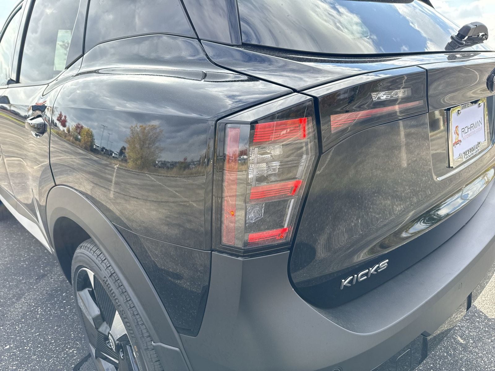 2026 Nissan Kicks SR AWD Cold Weather Package