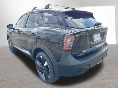 2026 Nissan Kicks SR AWD Cold Weather Package