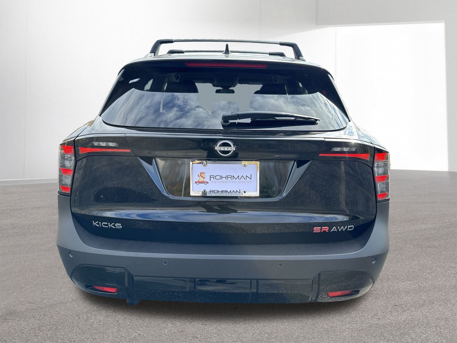 2026 Nissan Kicks SR AWD Cold Weather Package