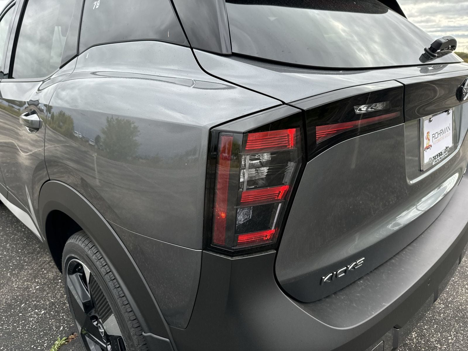 2026 Nissan Kicks SR AWD Cold Weather Package