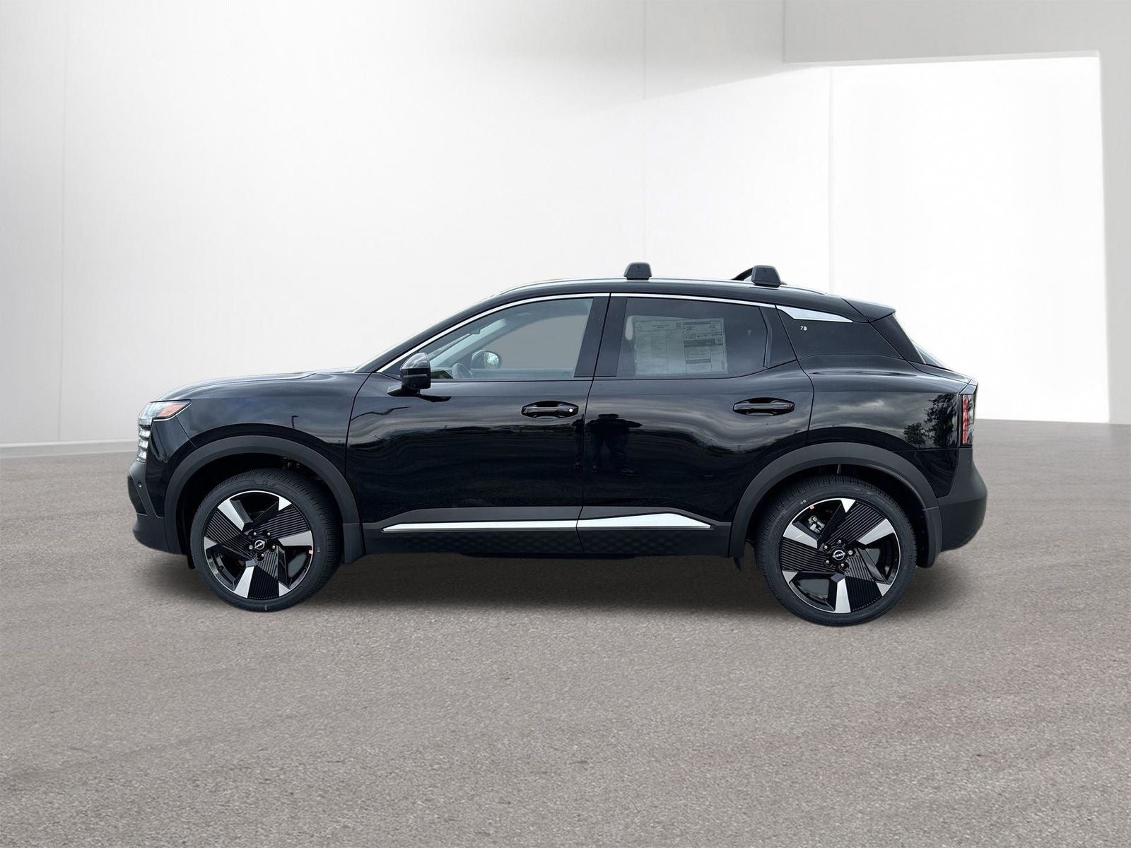 2026 Nissan Kicks SR AWD Cold Weather Package