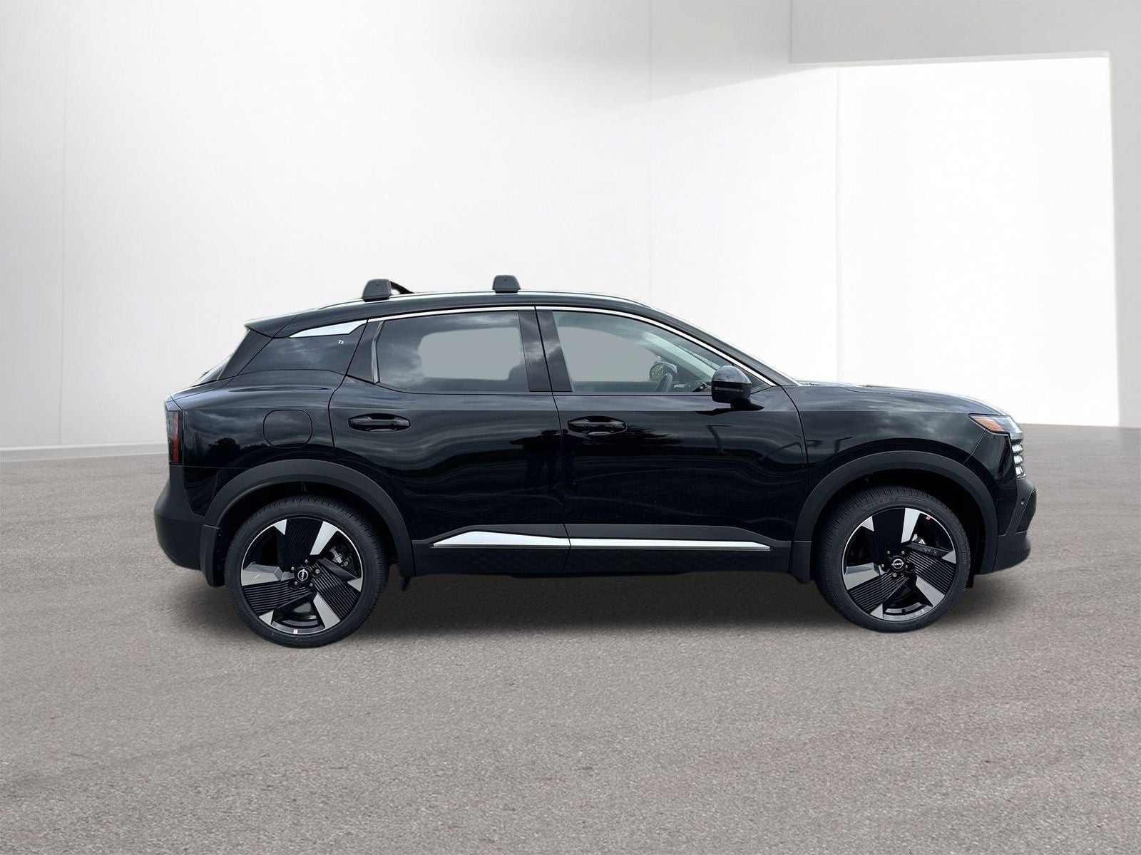 2026 Nissan Kicks SR AWD Cold Weather Package