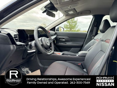 2026 Nissan Kicks SR AWD Cold Weather Package