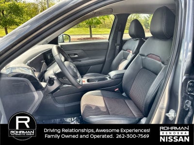 2025 Nissan Kicks SR