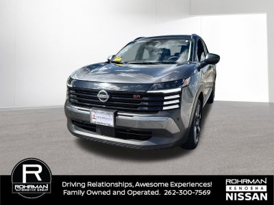 2025 Nissan Kicks SR