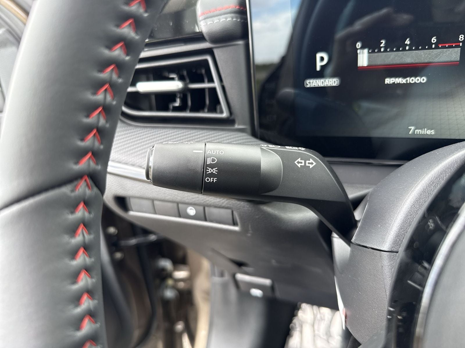 2026 Nissan Kicks SR AWD Cold Weather Package