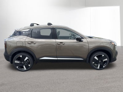 2026 Nissan Kicks SR AWD Cold Weather Package