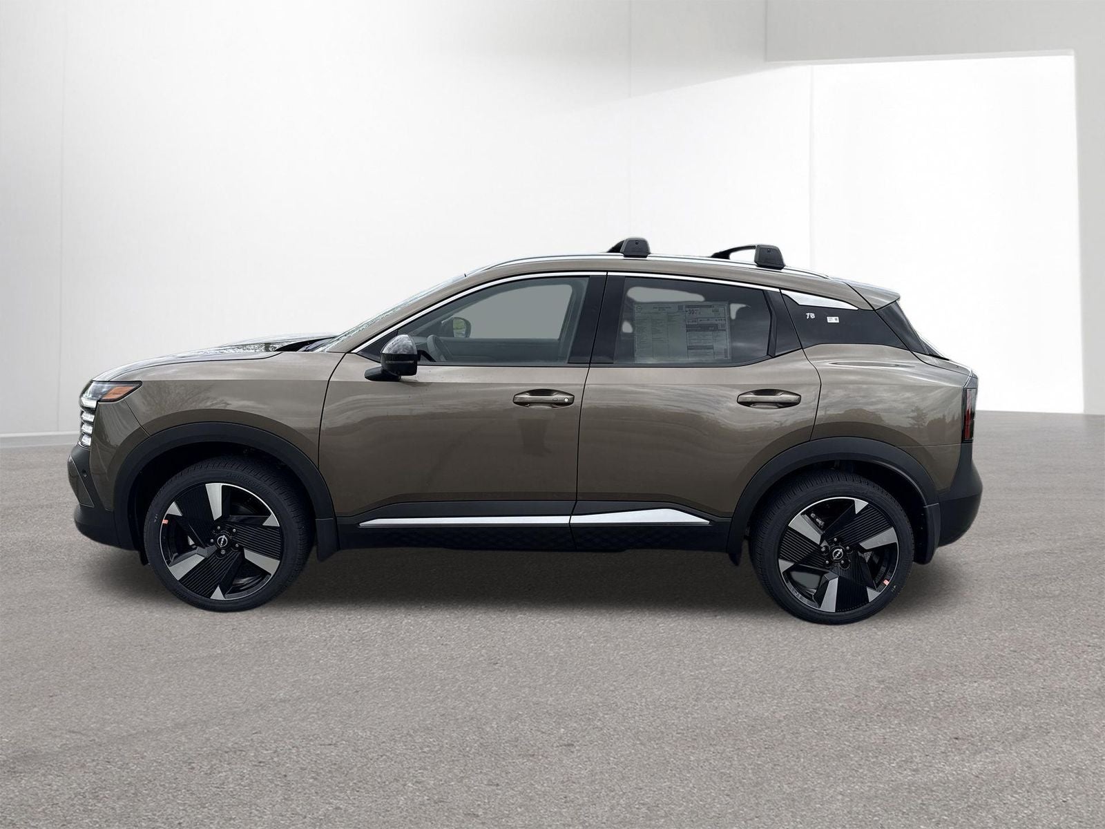 2026 Nissan Kicks SR AWD Cold Weather Package