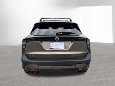 2026 Nissan Kicks SR AWD Cold Weather Package